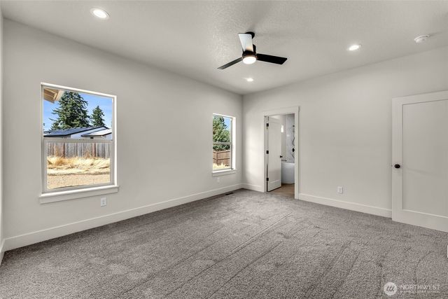 301 Cap Avenue, Winlock, WA 98596