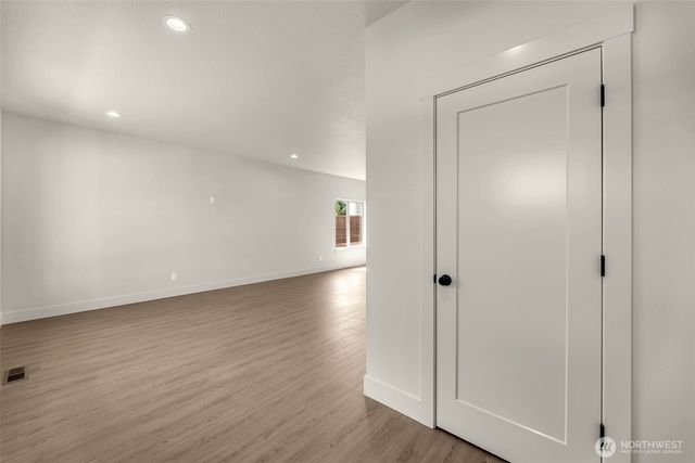 301 Cap Avenue, Winlock, WA 98596