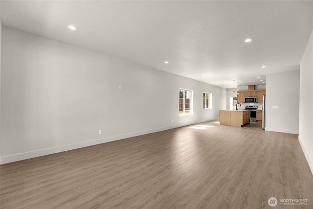 301 Cap Avenue, Winlock, WA 98596