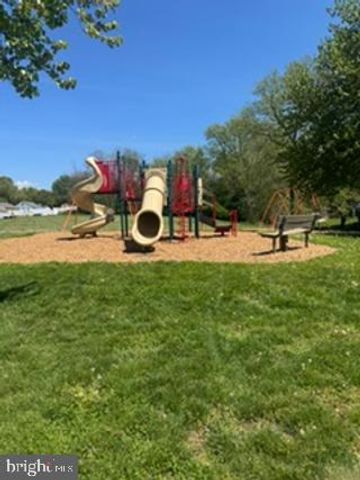4083 JASMINE PL, Mount Joy, PA 17552