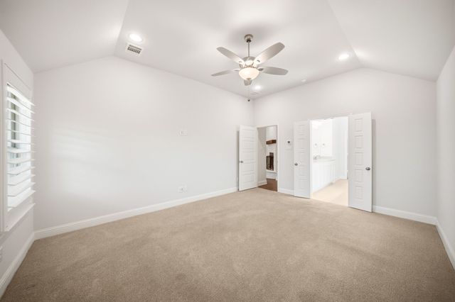 499 Washington Avenue, Waxahachie, TX 75165
