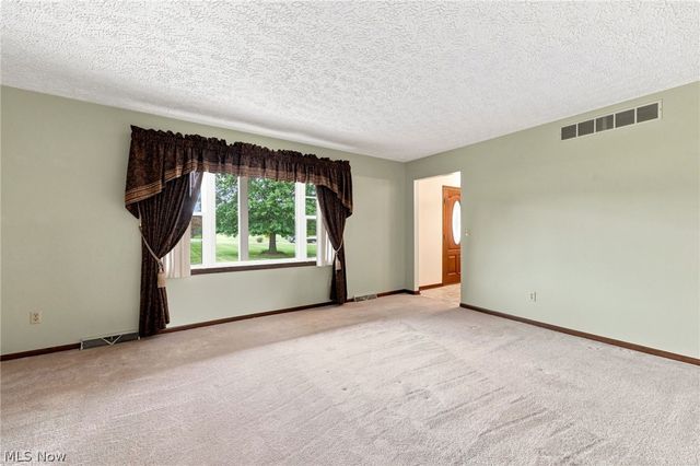2914 Serfass Road, Clinton, OH 44216