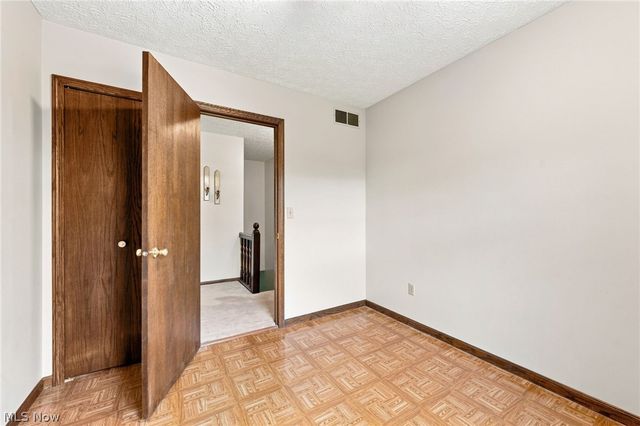 2914 Serfass Road, Clinton, OH 44216