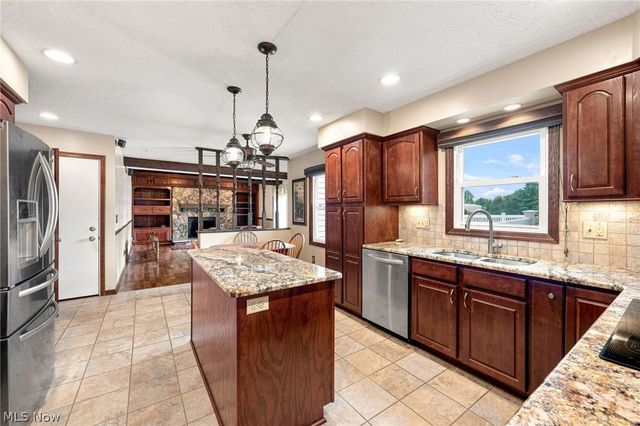 2914 Serfass Road, Clinton, OH 44216