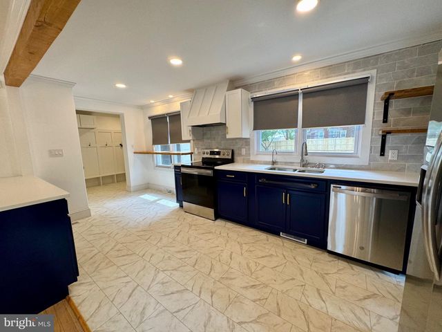 405 S GREEN ST, Palmyra, PA 17078