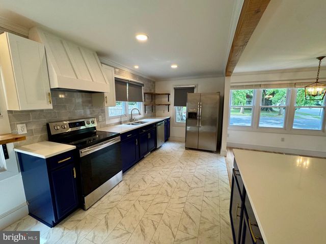 405 S GREEN ST, Palmyra, PA 17078