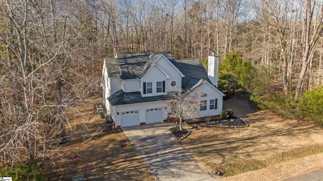 102 W Peninsula Drive, Laurens, SC 29360