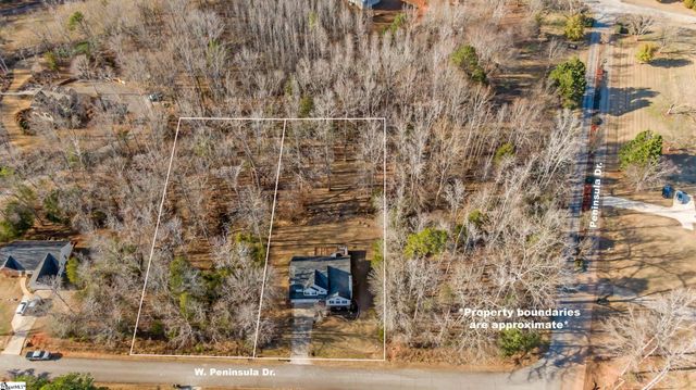 102 W Peninsula Drive, Laurens, SC 29360