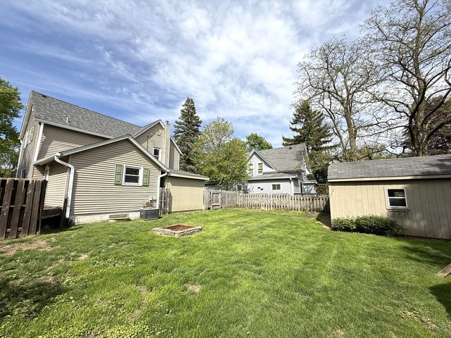 1634 Scott Boulevard, Geneva, IL 60134