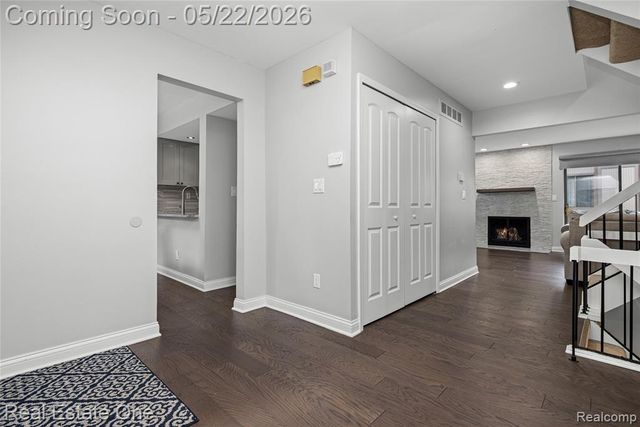 5345 Wright Way, West Bloomfield, MI 48322