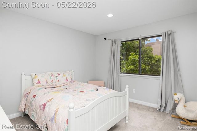 5345 Wright Way, West Bloomfield, MI 48322