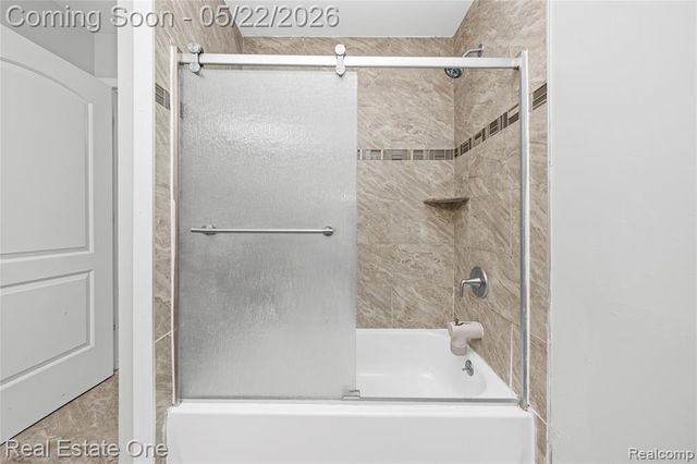 5345 Wright Way, West Bloomfield, MI 48322