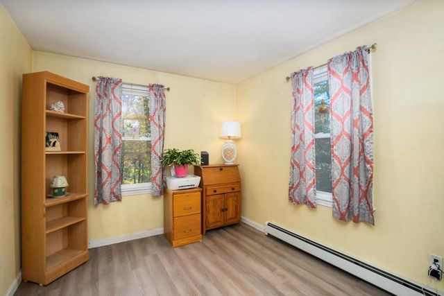 39 PRESCOTT Road, Raymond, NH 03077