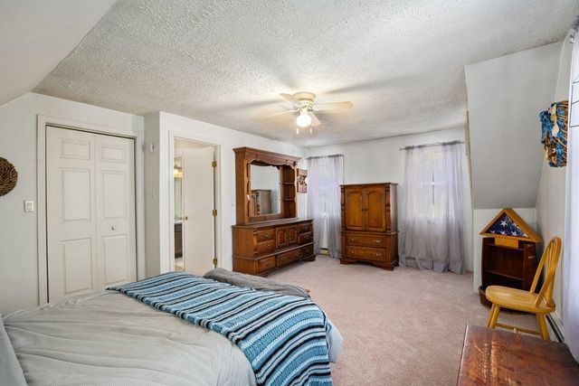 39 PRESCOTT Road, Raymond, NH 03077