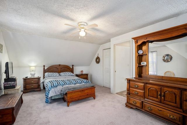 39 PRESCOTT Road, Raymond, NH 03077