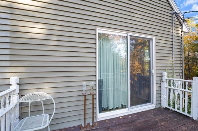 39 PRESCOTT Road, Raymond, NH 03077