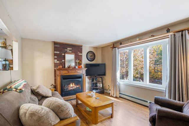 39 PRESCOTT Road, Raymond, NH 03077