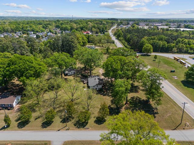 1503 Fork Shoals Road, Greenville, SC 29605