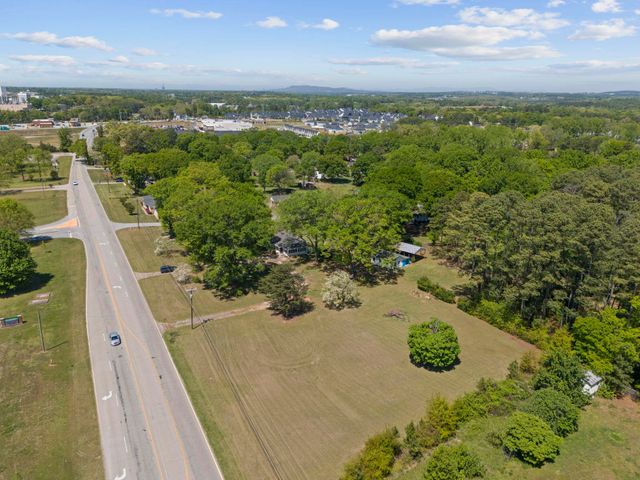 1503 Fork Shoals Road, Greenville, SC 29605