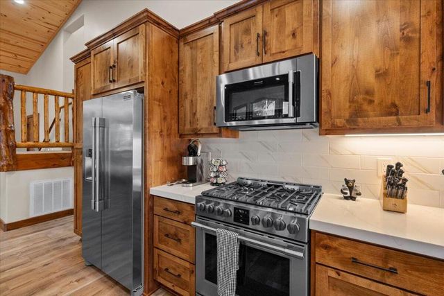 41562 Stone Bridge Road, Big Bear, CA 92315