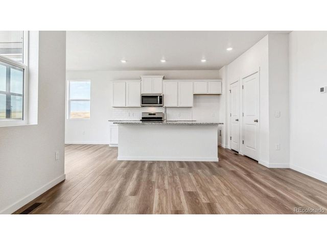 11643 Reagan Ridge Dr, Colorado Springs, CO 80925