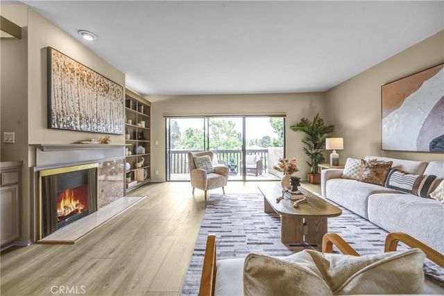 111 S Orange Grove Blvd 307, Pasadena, CA 91105