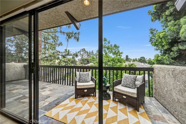 111 S Orange Grove Blvd 307, Pasadena, CA 91105