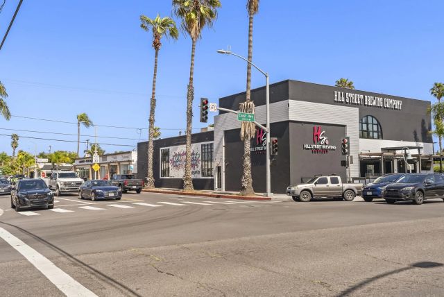 2521 Sarbonne Dr, Oceanside, CA 92054