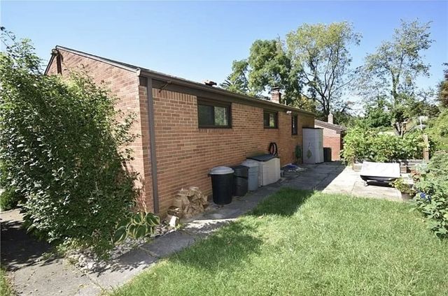 216 Mira Avenue, Brentwood, PA 15227