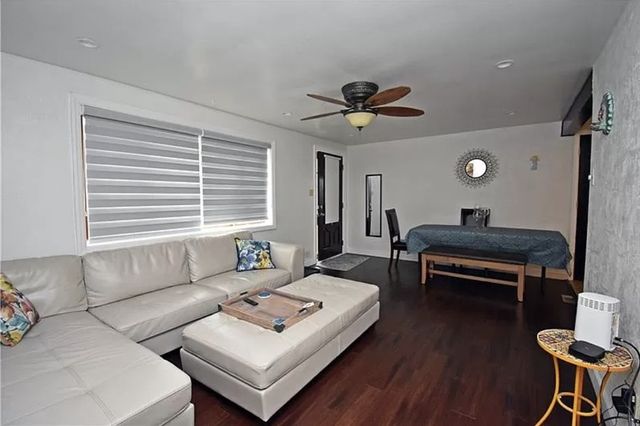 216 Mira Avenue, Brentwood, PA 15227