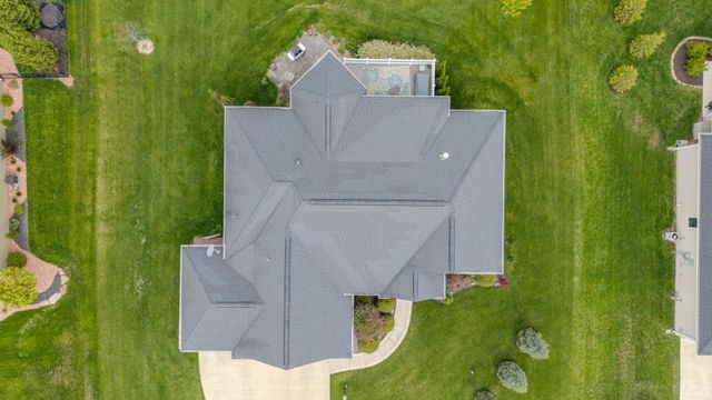 18860 Roselle Cove, Auburn, IN 46706