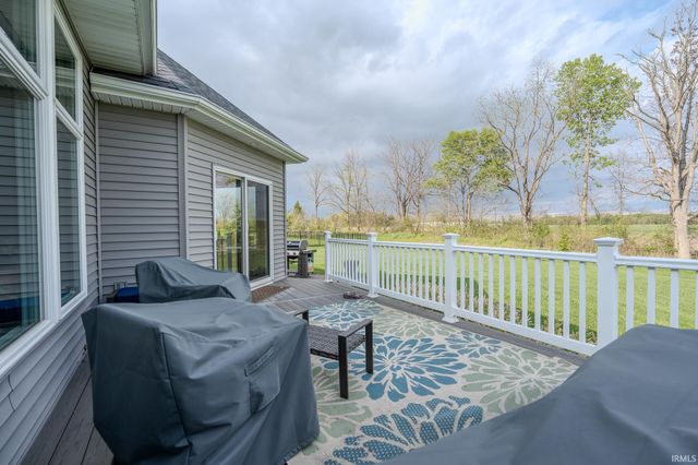 18860 Roselle Cove, Auburn, IN 46706