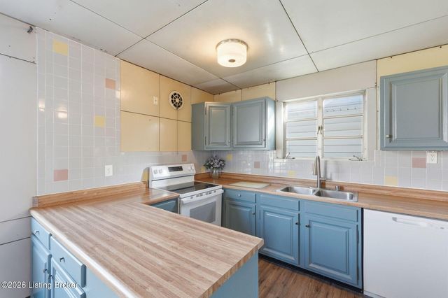 2827 Eleanor Ave, Louisville, KY 40205