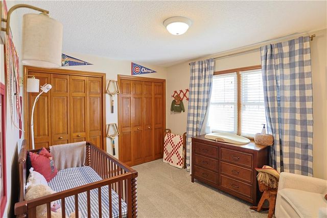 6913 Englewood Avenue, Raytown, MO 64133