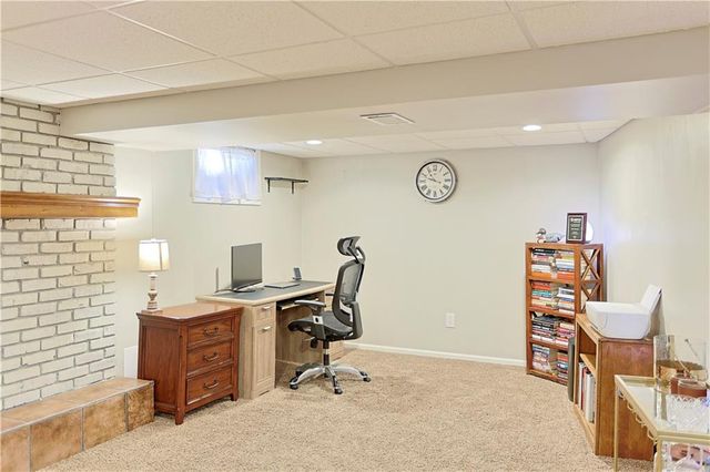 6913 Englewood Avenue, Raytown, MO 64133