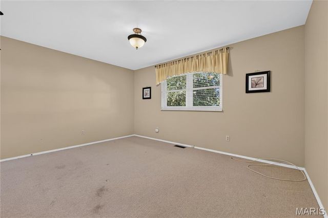 14649 Baratton Drive, Florissant, MO 63034