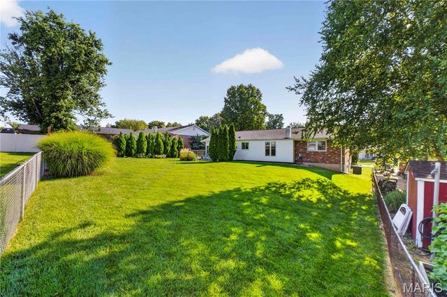 14649 Baratton Drive, Florissant, MO 63034