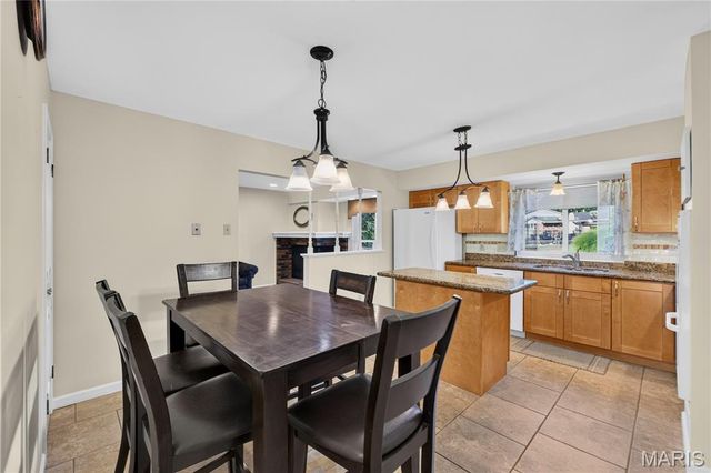 14649 Baratton Drive, Florissant, MO 63034