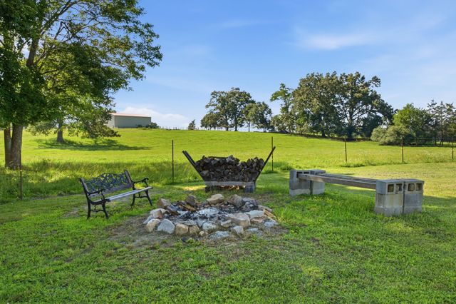 130 Harper Rd, Portland, TN 37148