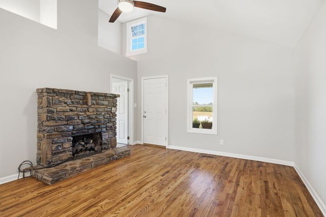 130 Harper Rd, Portland, TN 37148