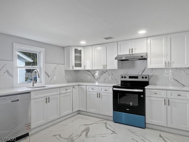 631 S Main St, Greenwich Twp., NJ 08886