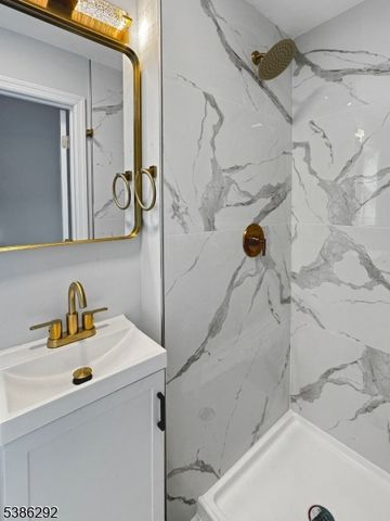 631 S Main St, Greenwich Twp., NJ 08886