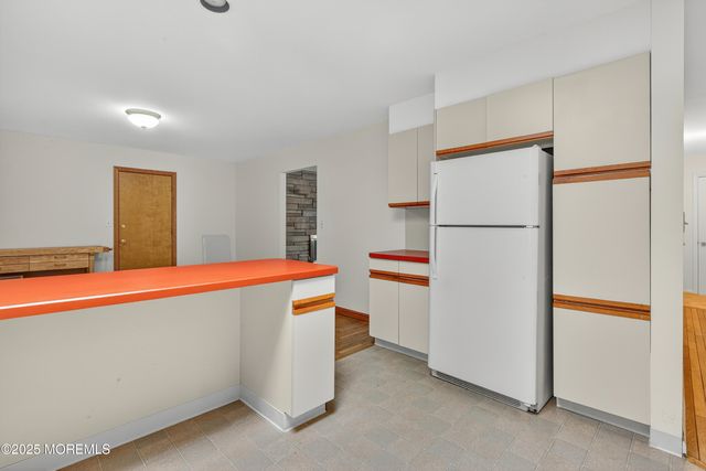 202 Woodland Drive, Lincroft, NJ 07738