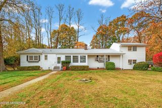 202 Woodland Drive, Lincroft, NJ 07738