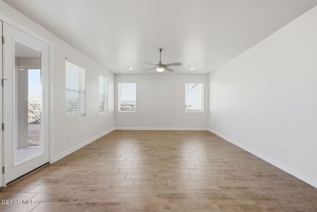 13301 Emerald Wind Court, El Paso, TX 79928