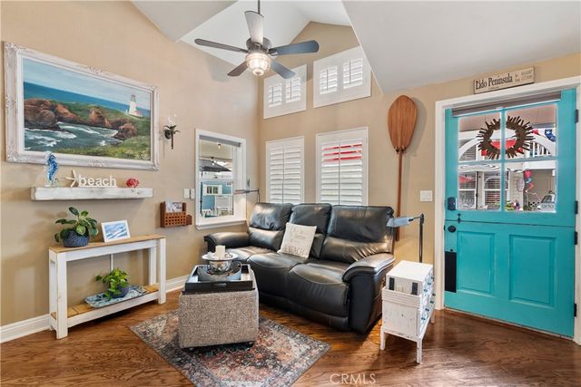 39 El Paseo, Newport Beach, CA 92663