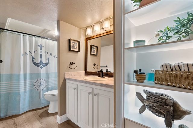 39 El Paseo, Newport Beach, CA 92663