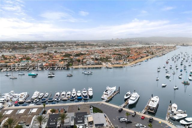 39 El Paseo, Newport Beach, CA 92663