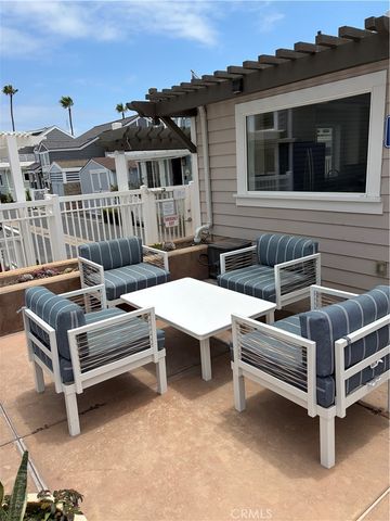 39 El Paseo, Newport Beach, CA 92663