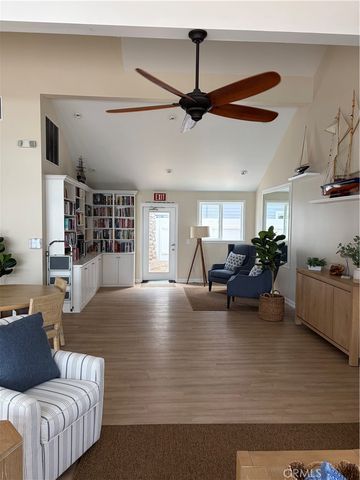 39 El Paseo, Newport Beach, CA 92663